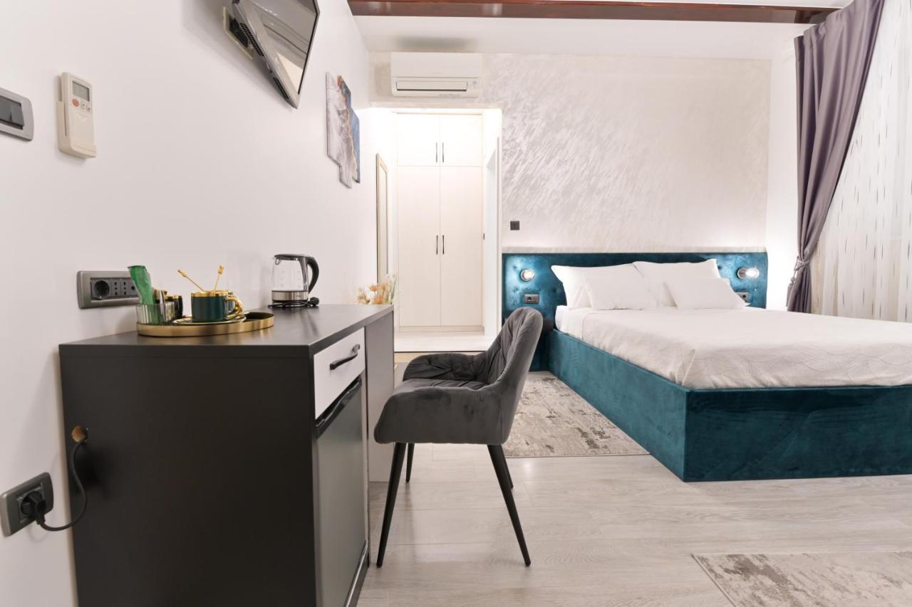 Luxury Rooms "Kaleta" Trogir Exteriör bild